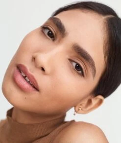 Rimmel London Brow Pro Micro Wenkbrauwpotlood - 002 Soft Brown -Cosmetica Promotiewinkel 1016x1200 1