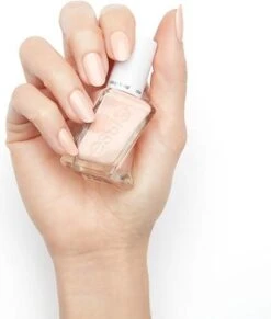 Essie Gel Couture 20 Spool Me Over - Gel Nagellak -Cosmetica Promotiewinkel 1020x1200 4