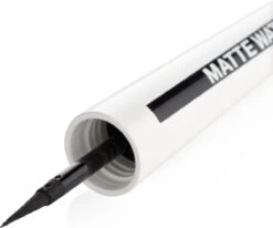 Maybelline Master Ink Matte Waterproof - Black - Eyeliner -Cosmetica Promotiewinkel 1200x1002 1