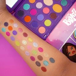 Makeup Revolution X Bratz Limitless Eyeshadow Palette - Oogschaduw Palette 12 Makeup Revolution X Bratz Limitless Eyeshadow Palette - Oogschaduw Palette -Cosmetica Promotiewinkel 1200x1200 326