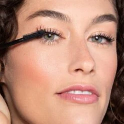 ILIA Beauty - Mascara After Midnight -Cosmetica Promotiewinkel 1200x1200 358