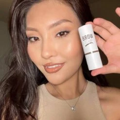 Merkloos Premium Wenkbrauw Stempel - Wenkbrauw Sjabloon - Wenkbrauwstempel - Brow Stamp - 10 Sjablonen - Borsteltje - Herbruikbaar - Waterdicht - Cadeau Voor Haar - Mediumbruin -Cosmetica Promotiewinkel 1200x1200 674