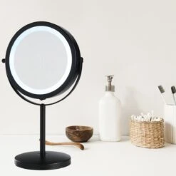 DAY Make-up Spiegel Met Verlichting - LED - 360° Draaibaar - Dubbelzijdig - 5x Vergroting - Scheerspiegel 21 DAY Make-up Spiegel Met Verlichting - LED - 360° Draaibaar - Dubbelzijdig - 5x Vergroting - Scheerspiegel -Cosmetica Promotiewinkel 1200x1200 704