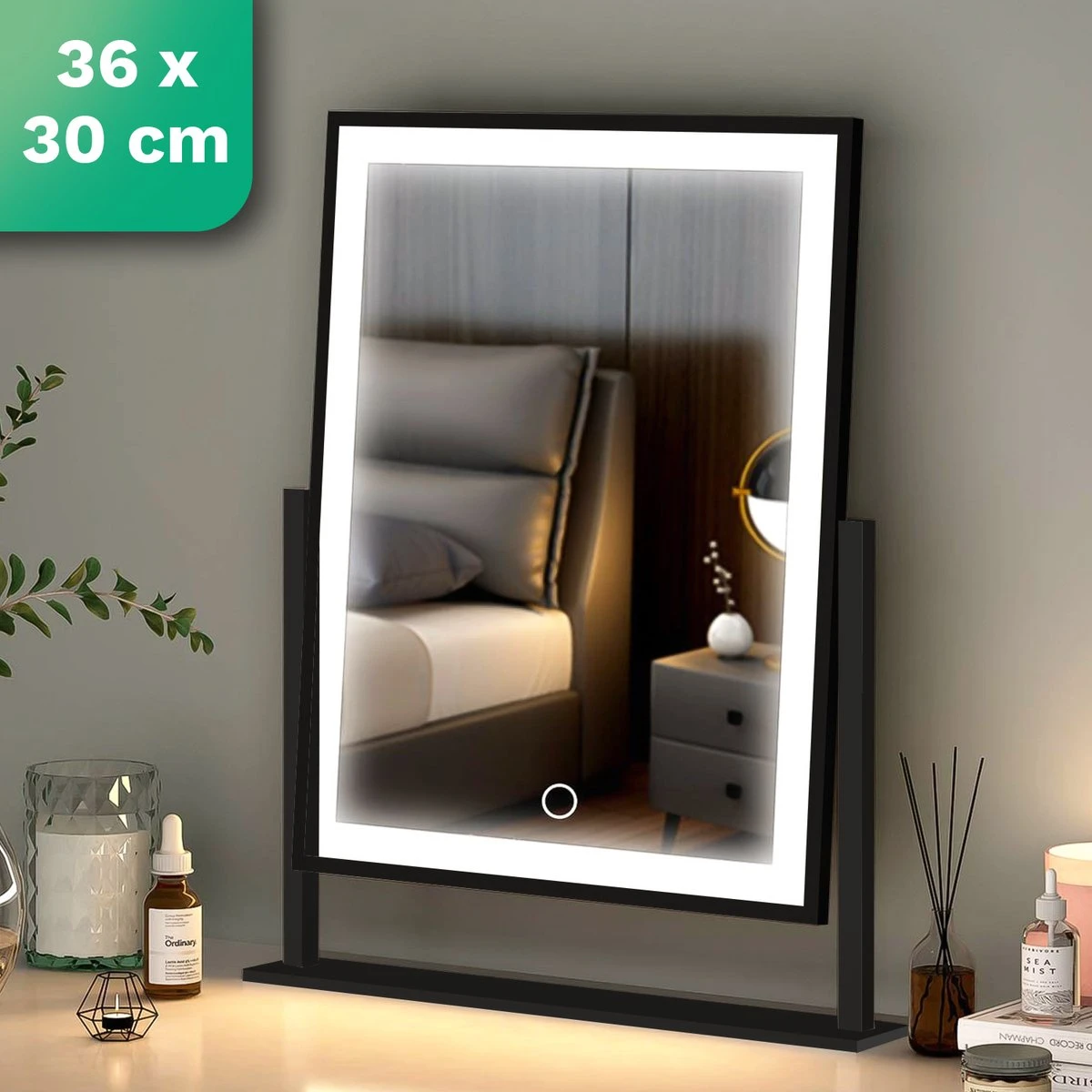 Mirlux Hollywood Spiegel Met Verlichting - Make Up - Visagie - Dimbaar LED Lampen Licht - Zwart 3 Mirlux Hollywood Spiegel Met Verlichting - Make Up - Visagie - Dimbaar LED Lampen Licht - Zwart