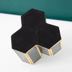 Kwastenhouder Kenza | Make-up Organizer | Kwastenhouder | Cosmetica Opbergdoos | Kwasten Houder | Kwasten Opbergen | Houder Voor Make-up Kwasten | Kwasten Organizer | Brushes Holder | Beautybox | Cosmetica Organizer | Pennenbakje | Houder 13 Kwastenhouder Kenza | Make-up Organizer | Kwastenhouder | Cosmetica Opbergdoos | Kwasten Houder | Kwasten Opbergen | Houder Voor Make-up Kwasten | Kwasten Organizer | Brushes Holder | Beautybox | Cosmetica Organizer | Pennenbakje | Houder -Cosmetica Promotiewinkel 1200x1200 825