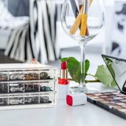 Relaxdays Make-up Organizer Acryl - 3 Lades Met Vakken Acrylbox - Cosmeticabox Opbergdoos - Doorzichtig 14 Relaxdays Make-up Organizer Acryl - 3 Lades Met Vakken Acrylbox - Cosmeticabox Opbergdoos - Doorzichtig -Cosmetica Promotiewinkel 1200x1200 842