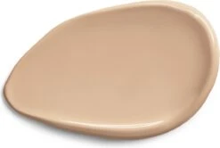 Clarins Everlasting Long-Wearing & Hydrating Matte Foundation - Long-Lasting Moisturizing Makeup With Matte Effect 30 Ml 107C -Cosmetica Promotiewinkel 1200x807