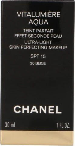 Chanel Vitalumiere Aqua Foundation - 30 Beige - SPF15 - 30 Ml 17 Chanel Vitalumiere Aqua Foundation - 30 Beige - SPF15 - 30 Ml -Cosmetica Promotiewinkel 622x1200 1