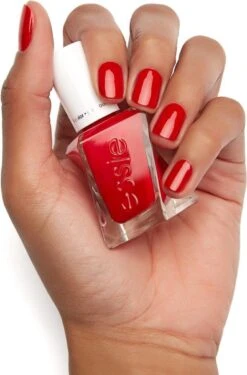 Essie Gel Couture - 510 Lady In Red - Rood - Langhoudende Nagellak - 13,5 Ml 17 Essie Gel Couture - 510 Lady In Red - Rood - Langhoudende Nagellak - 13,5 Ml -Cosmetica Promotiewinkel 791x1200