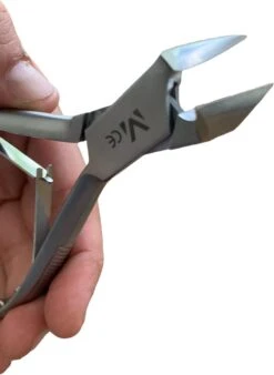 Medies - Premium Kopknipper | Nageltang | Nagelknipper | Dwarssnittang | Kopkniptang | Nageltang Voor Ingegroeide Nagels | Nageltang Voor Kalknagels | Nageltang Voor Harde Teennagels - 14 Cm Met Gratis Kunstlederen Etui -Cosmetica Promotiewinkel 878x1200 2