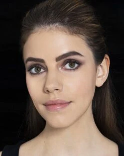 Maybelline Tattoo Brow Waterproof Wenkbrauwgel - 02 Soft Brown -Cosmetica Promotiewinkel 960x1200 12